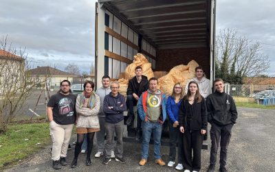 1er défi solidaire du projet Écolycée : collecte de bouchons